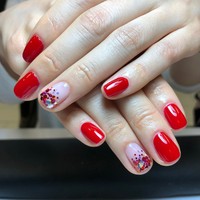 Nails (280)