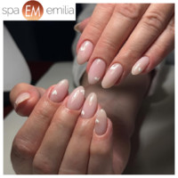 Nails (1)